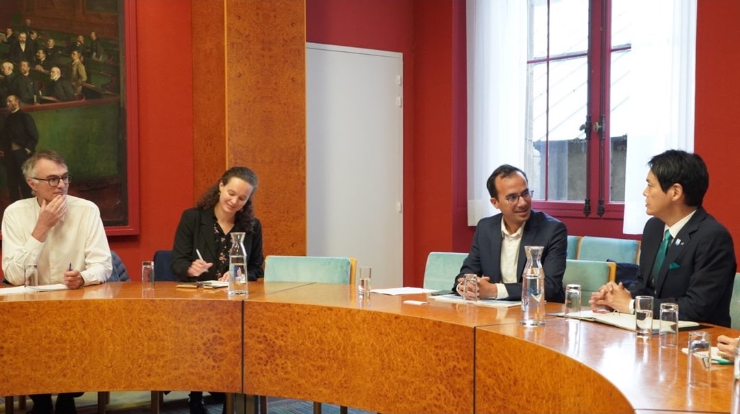 Austausch mit der Stadt Paris zu Klimathemen Gespräch mit dem stellvertretenden Bürgermeister von Paris zum Thema Klimawandel